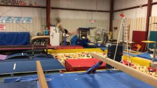 Hannah Stahlbrodt- double layout on floor