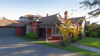 Marshall White: 2 Beaver Street Malvern East