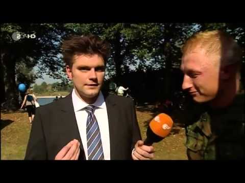 Heute-Show Reporter bei der Bundeswehr - YouTube