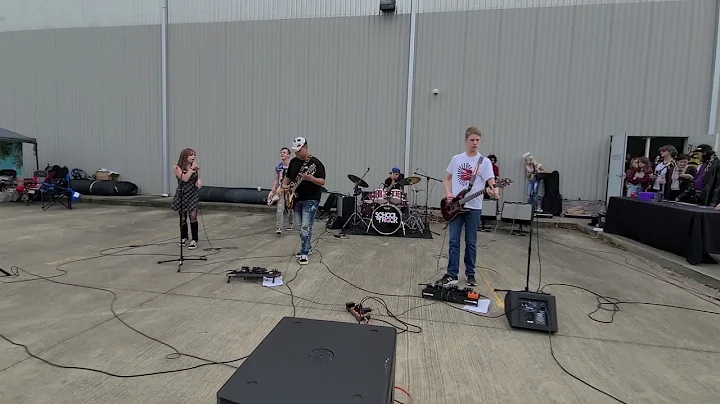 School of Rock - 20211017 - House Band- In Bloom -...
