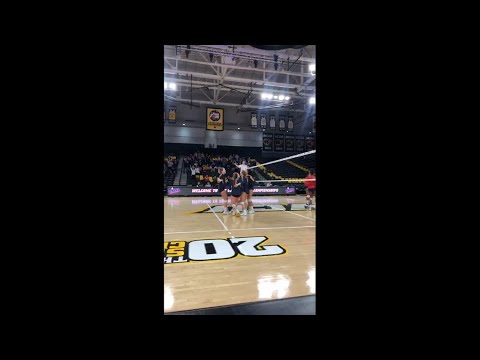 Eight straight: Loudoun County High School's volleyball team wins another state championship