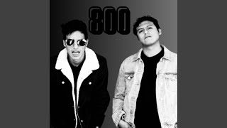 800