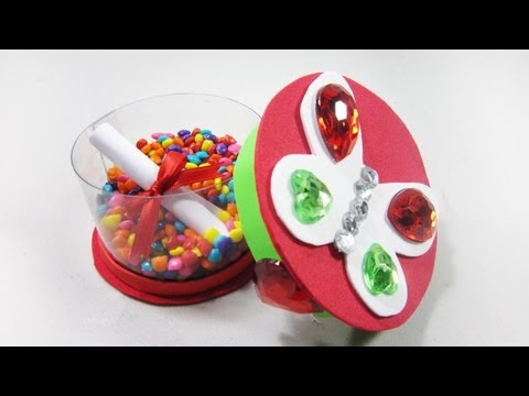 Episodio #566 cómo hacer una cajita de acetato para regalar ... Dulceros de amor y amistad