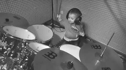 Alan 23 months amazing baby drummer - christmas song, funny cover