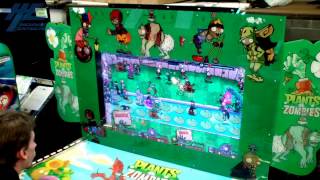 Plants vs Zombies Arcade (2011) - Machine Appearance screenshot 3
