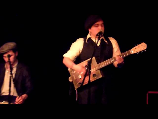 Obejrzyj Mojo Juju - One Night - Live Germany 2013 w YouTube Obejrzyj Mojo Juju - One Night - Live Germany 2013 w YouTube