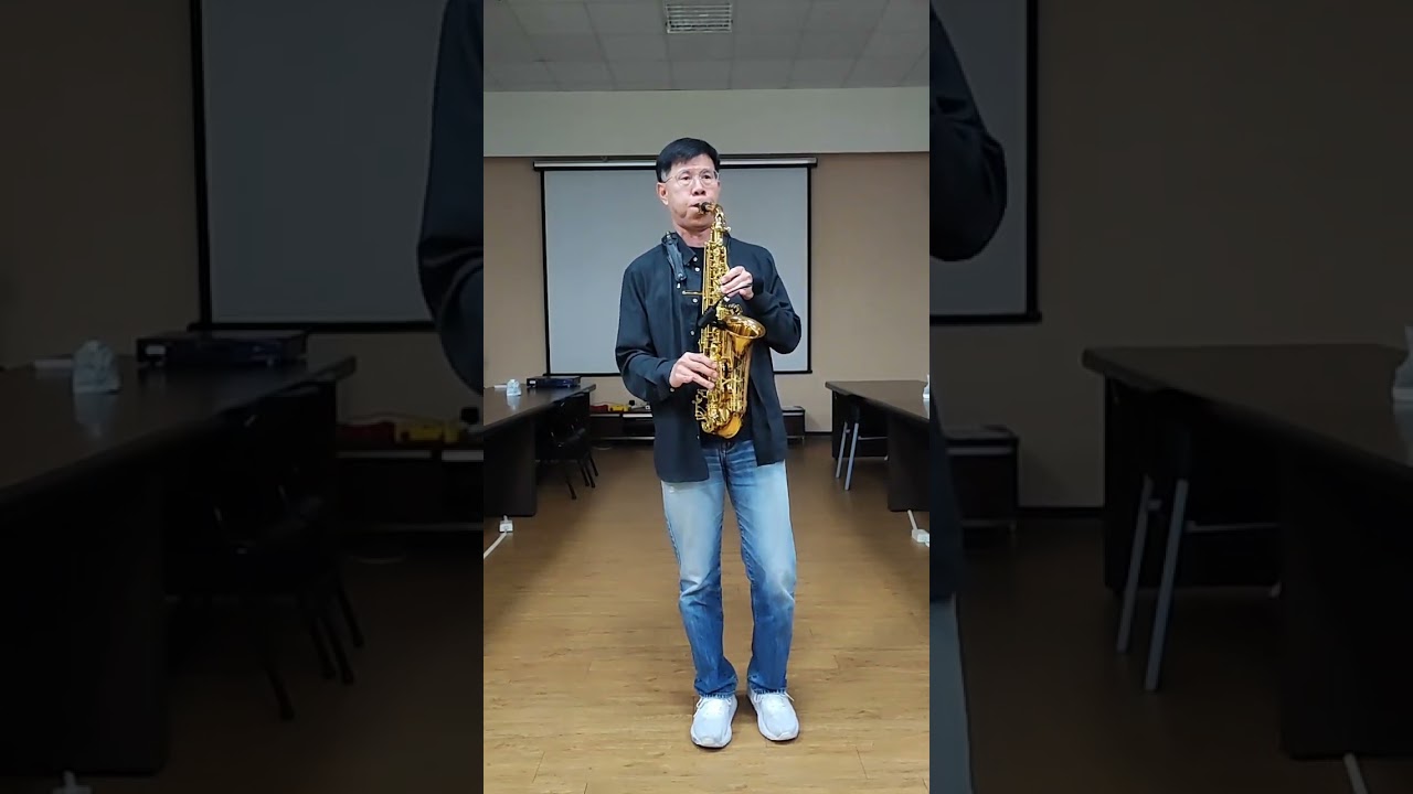 時間之歌，翁倩玉主唱，日本原曲為海濱之歌。#陽光女子合唱團 #時間之歌#薩克斯風 #浜辺の歌