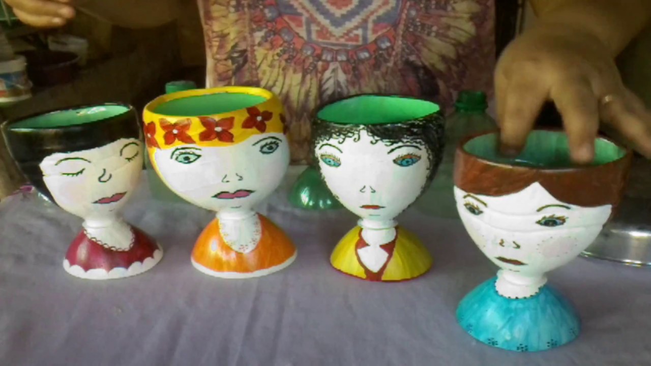 Vaso Boneca feito com   Garrafas pet! material reciclado que ia para o lixo