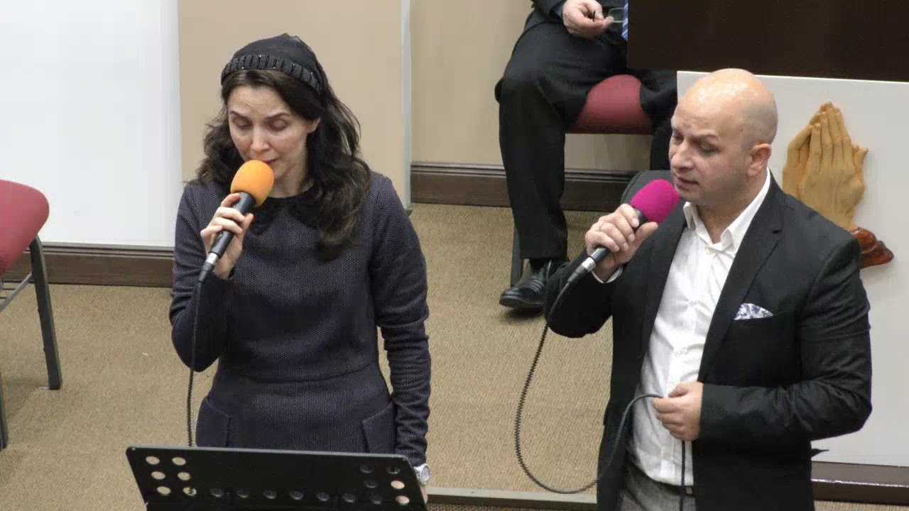 Loy & Ramona Vass - Din tot ce-aduni omule-n graba