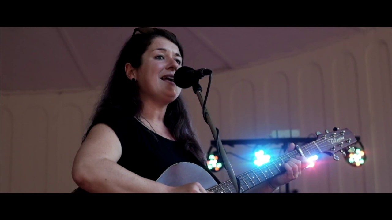 Hanna Meyerholz - Castles - TREIBGUT-Festival 15.06. 2019 Schlossgarten Pavillon – Münster