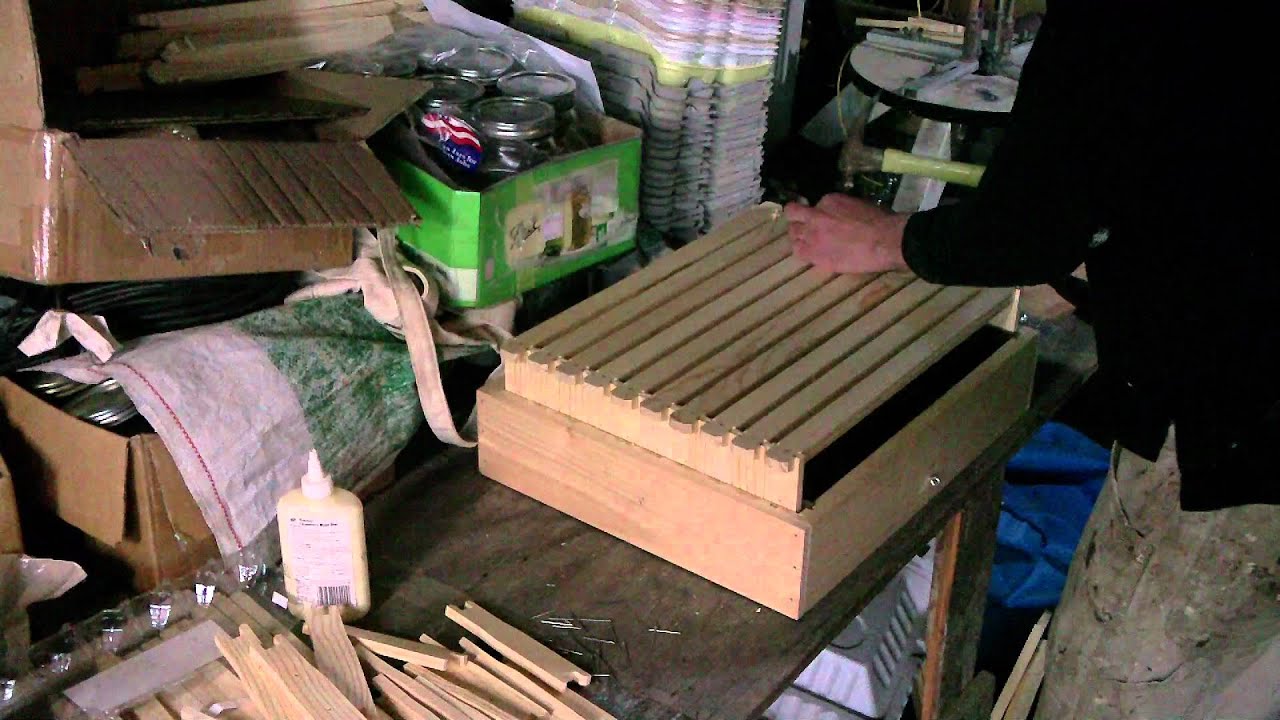Bee Hive Construction: Assembling the Frames - YouTube
