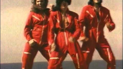 Thumbnail of Los Amigos Invisibles – El Disco Anal (Official Video)