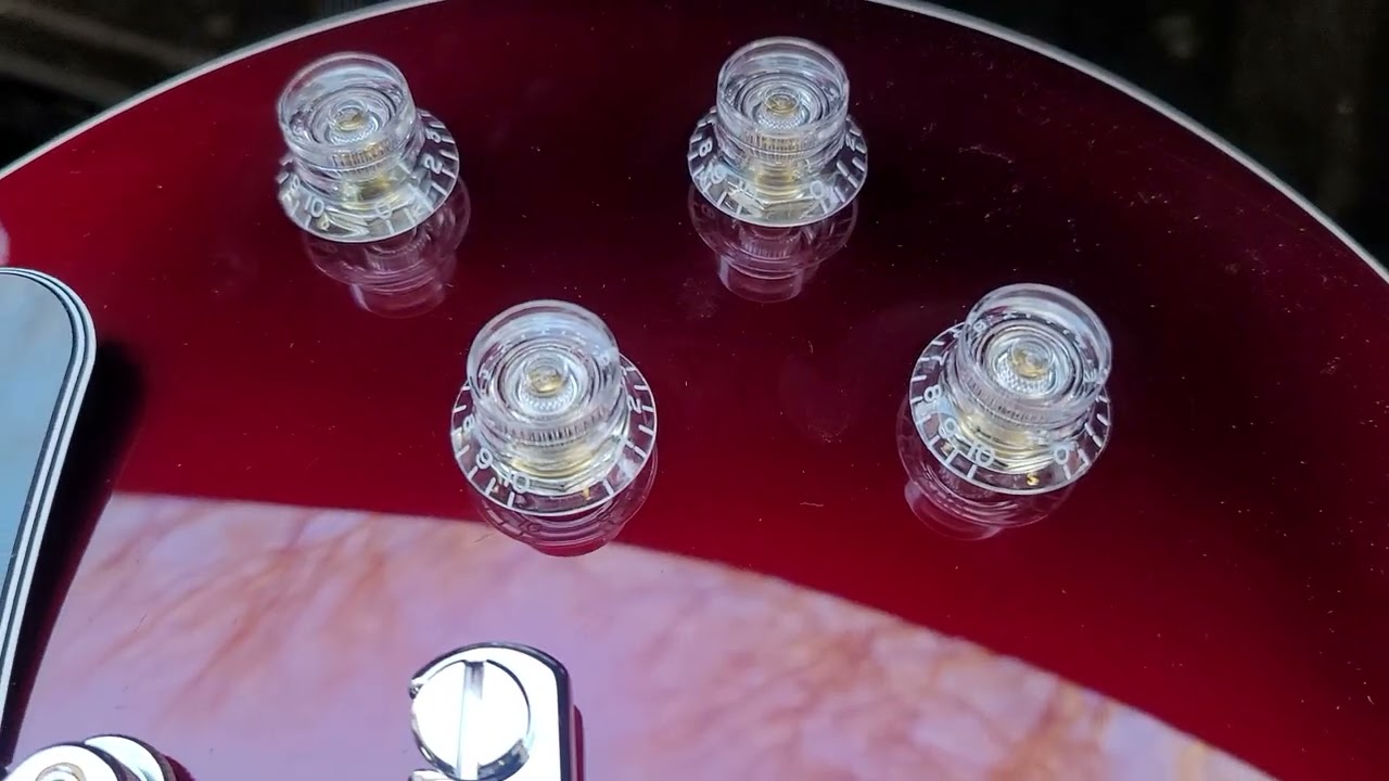 Unboxing 2021 Gibson Les Paul Modern from the Gibson Demo Shop