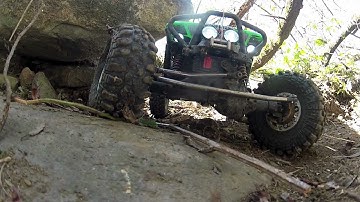 RC twin hammer and wraith rock crawlers