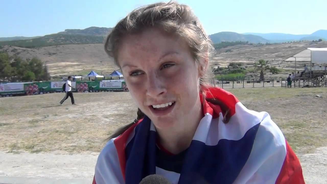 Laura Riches Laura Riches (GBR) after the junior Women's race, Denizli - YouTube