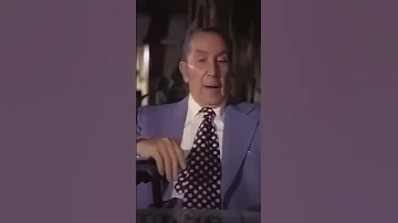 الظهور الاول لعبد الحليم حافظ امام الجمهور علي يد عميد المسرح يوسف وهبي 