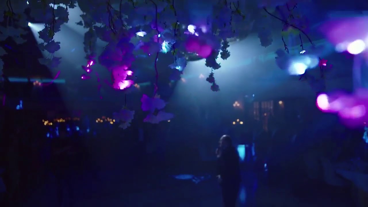 NUNTA SI BOTEZ IN PARADIS - VALSUL MIRILOR