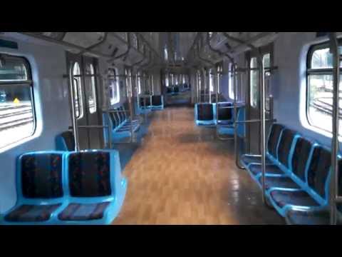 Interior Trem Série 9500 no Pátio de Presidente Altino