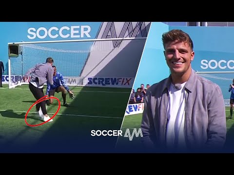 Luca Bish Attempts An Audacious Flick! 🤩 | Phil Bardsley & DMA's Soccer AM Pro AM