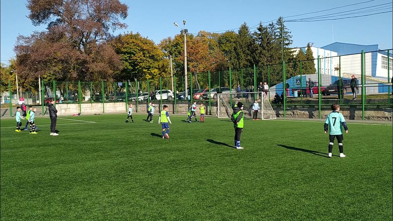 Дюсш 13 1 состав 2011. Фк череповец 2009. Спортивная школа 13 ярославль. Дюсш 13. Му сш 13 футбол ярославль.