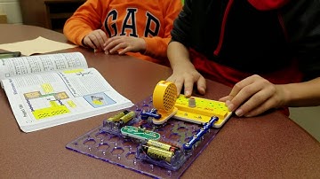 Keyboard with Snap Circuits