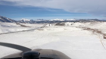 Approach to Mammoth Lakes