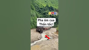 Container ôm cua trúng rãnh nước, suýt trư.ợt ngang!