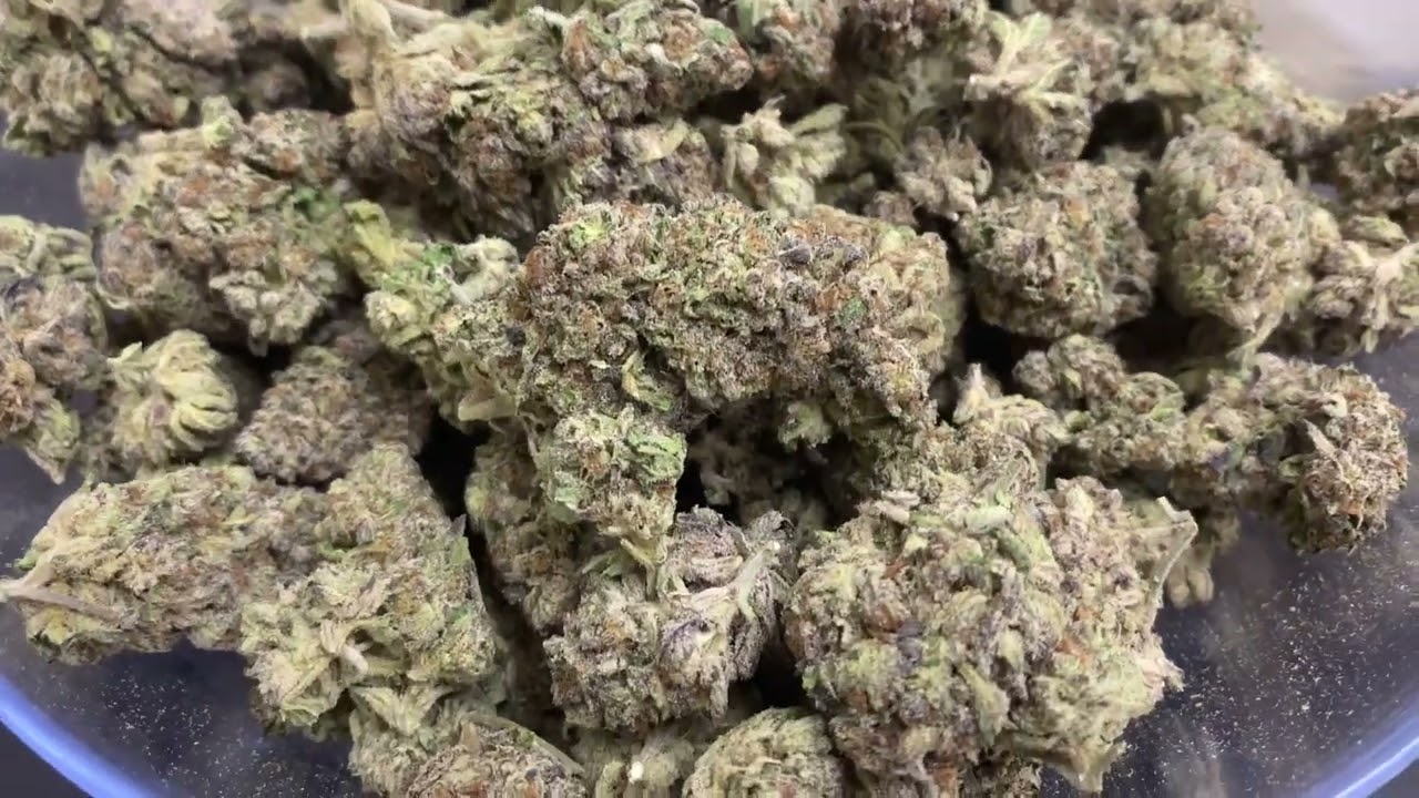 Wholesale THCa Flower: Purple Popsicle
