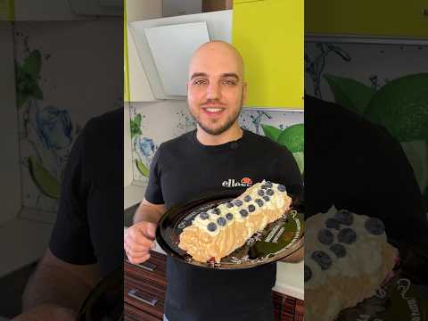 Вкуснейший меренговый рулет😋