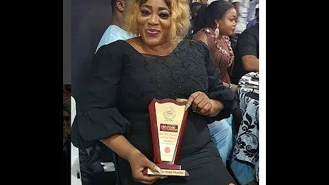 See The Beautiful Dress Ayo Adesanya Wore To Collect Award: See The Little Dancers Performance