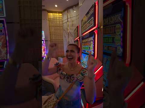 Hot Pinatas | Coloca tus apuestas deportivas en la Zona Strendus ⚡