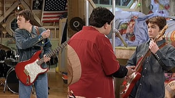 Drake & Josh - Drake Is Annoyed Of The Noise Josh Is Making With His “Dork-Machine”