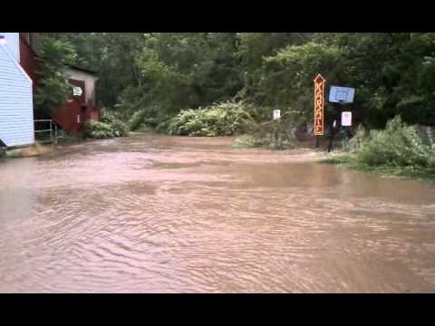 Stroudsburg, PA Hurricane Irene flooding - YouTube