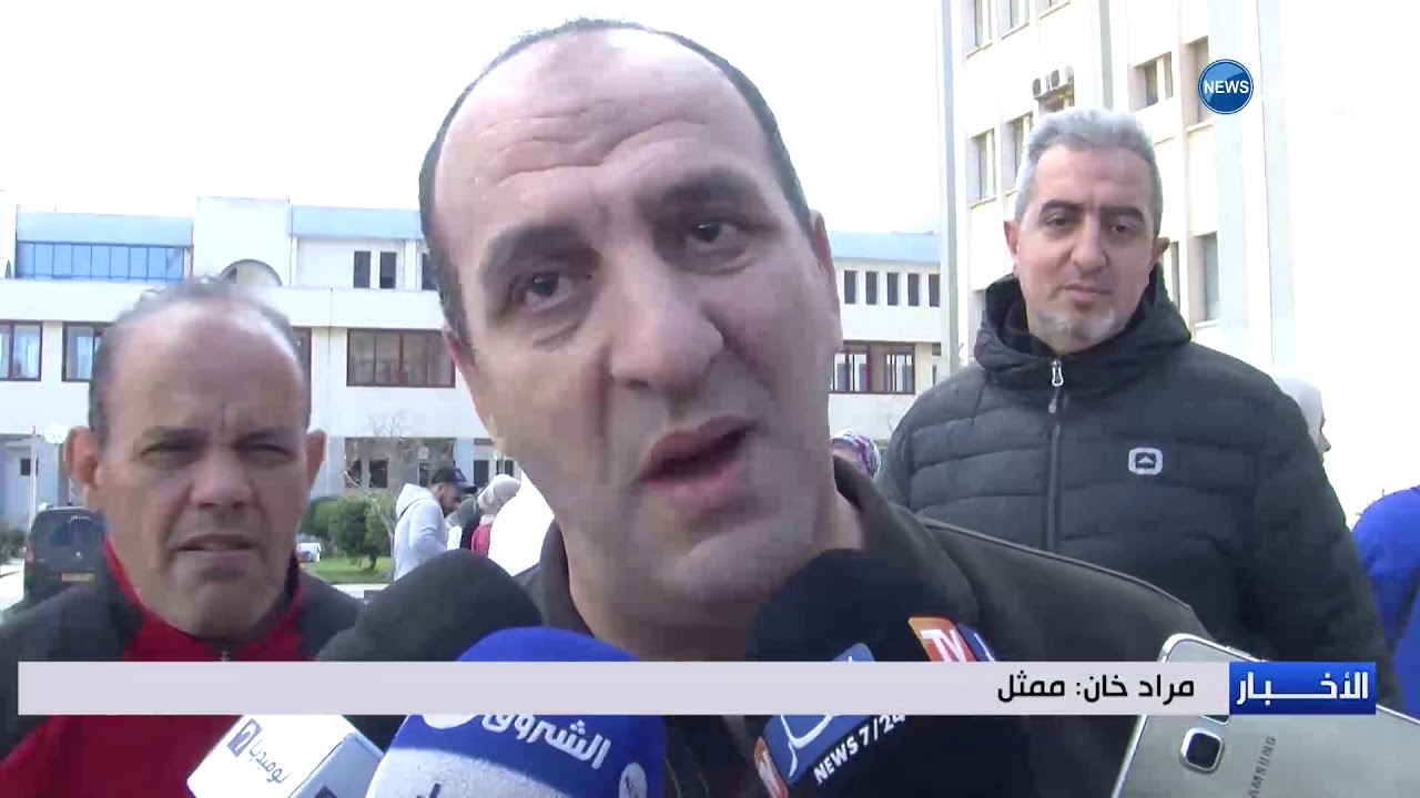 وهران نقل جثمان الكوميدي 