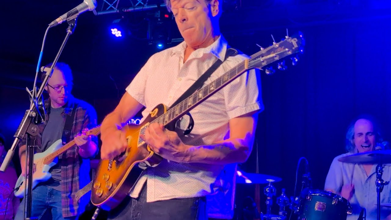 Flight of Mavis - "Trying To Get Close" Live at 118 North, Wayne, PA 6/14/26 adlı videoyu YouTube'da izle Flight of Mavis - "Trying To Get Close" Live at 118 North, Wayne, PA 6/14/26 adlı videoyu YouTube'da izle