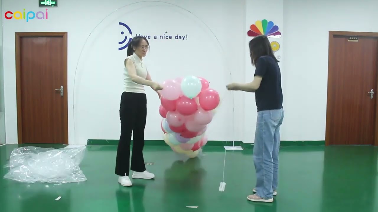 How to use a balloon drop net