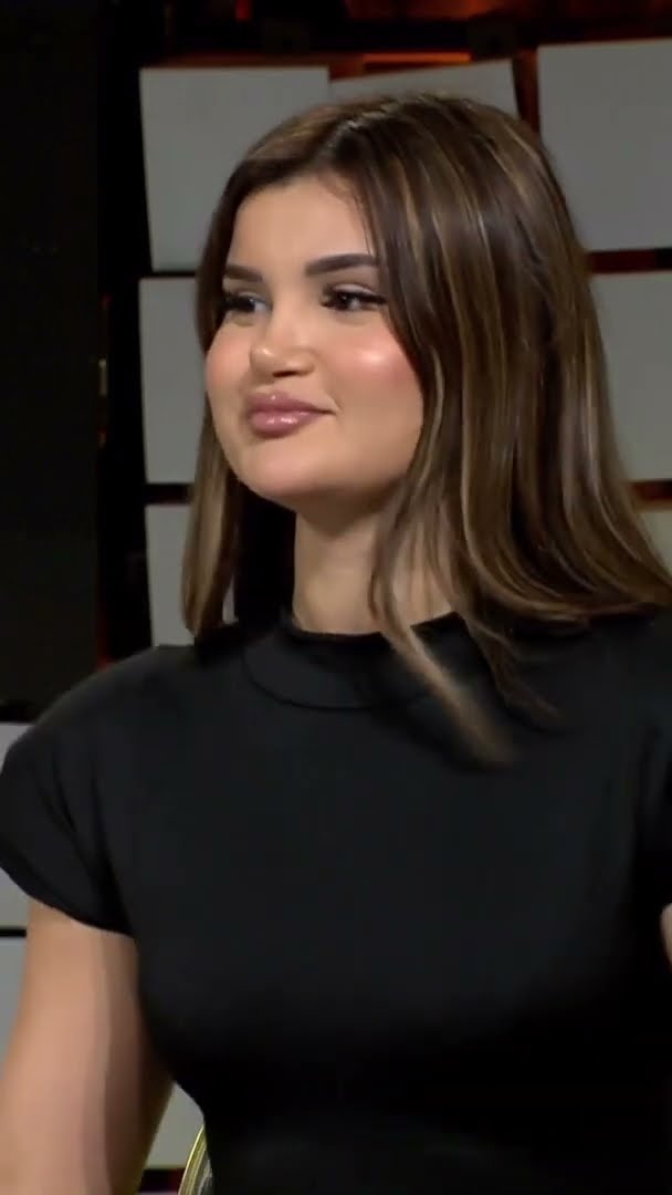 Djemtë zhvishen në studio, Xhoni “thyen” turinjtë