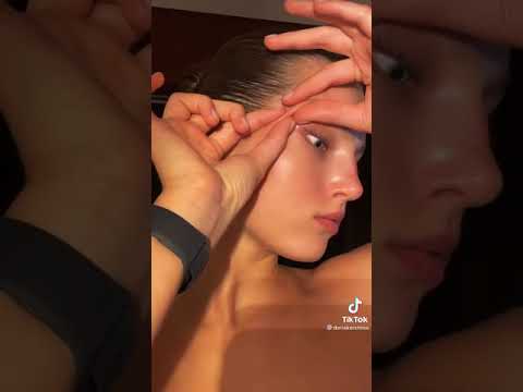 تمارين لجعل العيون مسحوبة 