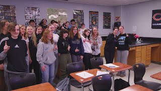Hononegah High School teacher wins Golden Apple Award