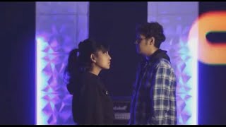 TWELVE MIDNIGHT - Let me go (Official Music Video)