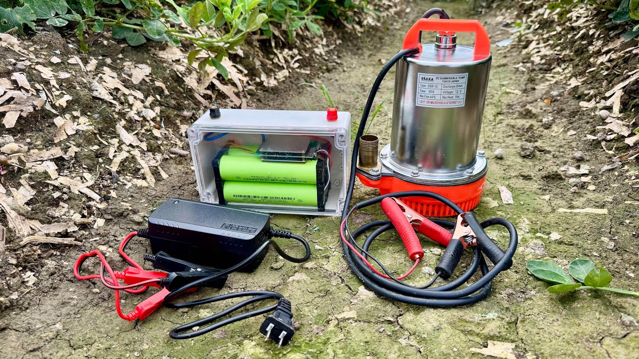 Combo bơm chìm 12v kèm PIN và Sạc siêu tiện lợi ! Bao ship