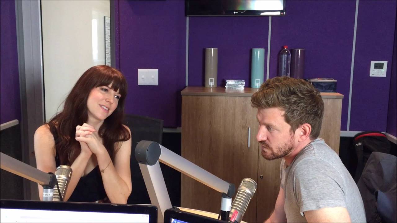 Amalia Uys & Stiaan Smith   Vyf redes waarom jy Jy Klink Soos Lente moet gaan kyk