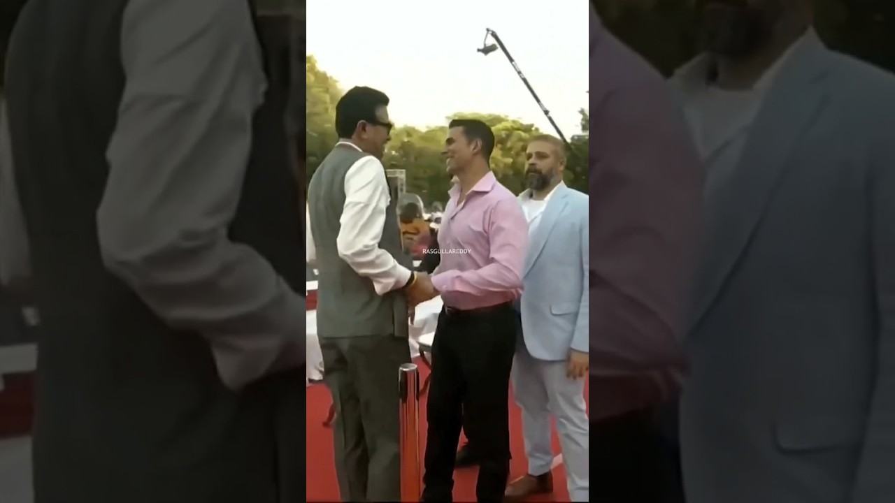 Akshay Kumar Bollywood Superstar At Prime Minister Narendra Modi Oath Taking Ceremony Throwback