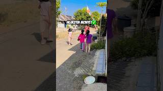 Lexa Olivia Ngikutin Monyet🐒