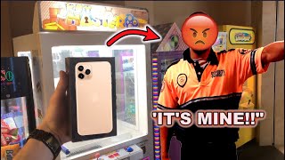 SECURITY STOLE  MY iPHONE 11 PRO FROM KEY MASTER ARCADE GAME *KICKED OUT*