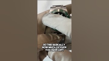 How does a bezel work on a Rolex submariner? 🤔 #rolex #dubai #bigmoe