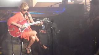 Melody Gardot - Who Will Comfort Me - Live in Stockholm, Sweden 26042010