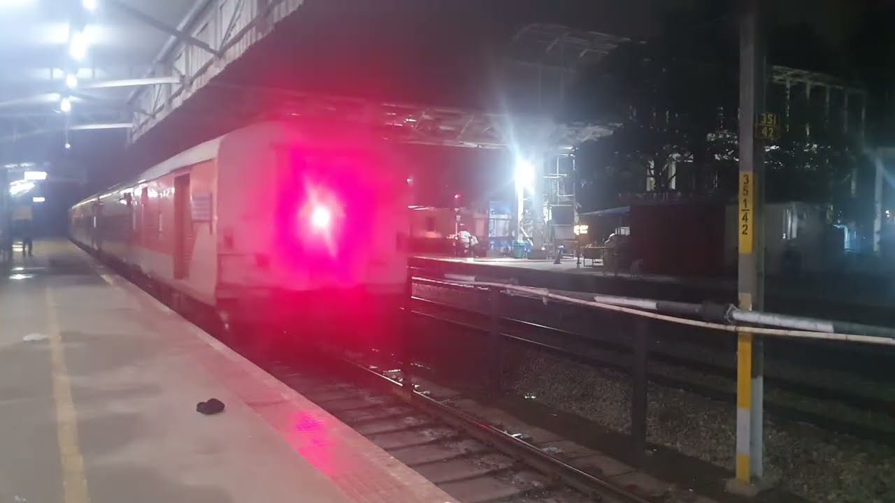 12657 chennai bangalore SF mail express is departing bangalore cantonment railway station BNC cantt 