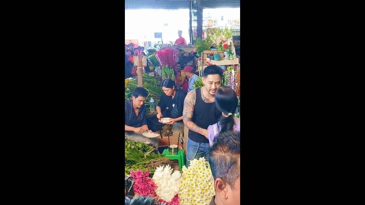 ဒညင်းကုန်းစျေးထဲကမြင့်မြတ်တို့ရဲ့ရိုက်ကွင်း