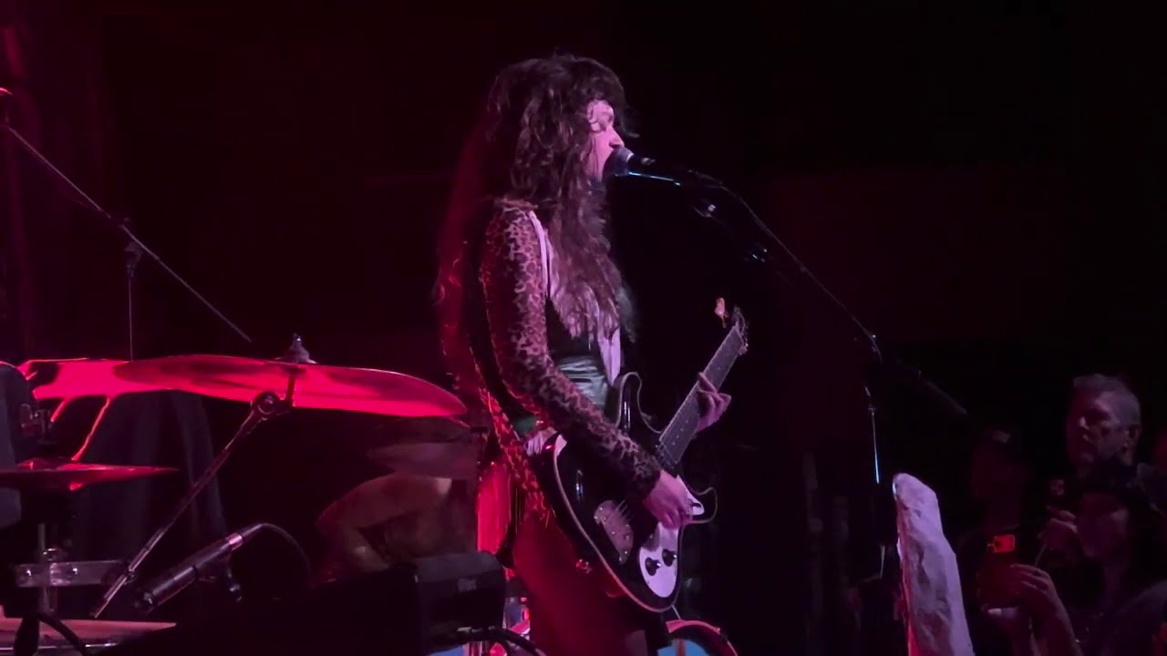 The Velveteers – All These Little Things, Live at the Reverb